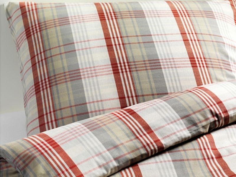 IKEA Benzy RED Plaid Duvet Quilt Cover 2pc TWIN Cottage Beige