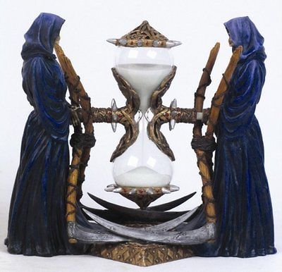 Grim Reaper Hourglass Statue   231PT04