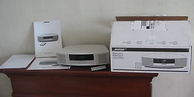 BOSE Wave Radio Music System, AM/FM, Clock; w/ iPod, computer input