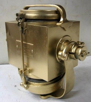 EARLY NEVEROUT RECTANGULAR BRASS CARBIDE GENERATOR TANK