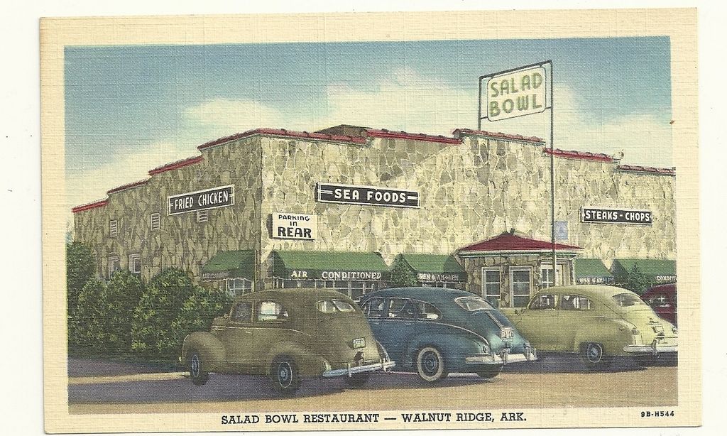 1940s Walnut Ridge , Ark., Salad Bowl Restaurant , early cars