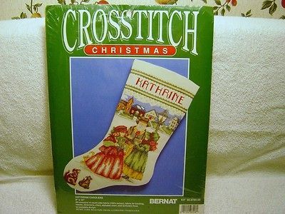 BERNAT VICTORIAN CAROLERS CROSSTITCH CHRISTMAS STOCKING 1992 #95