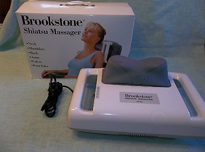 BROOKSTONE SHIATSU MASSAGER NECK SHOULDERS BACK ARMS CALVES FEET MINT