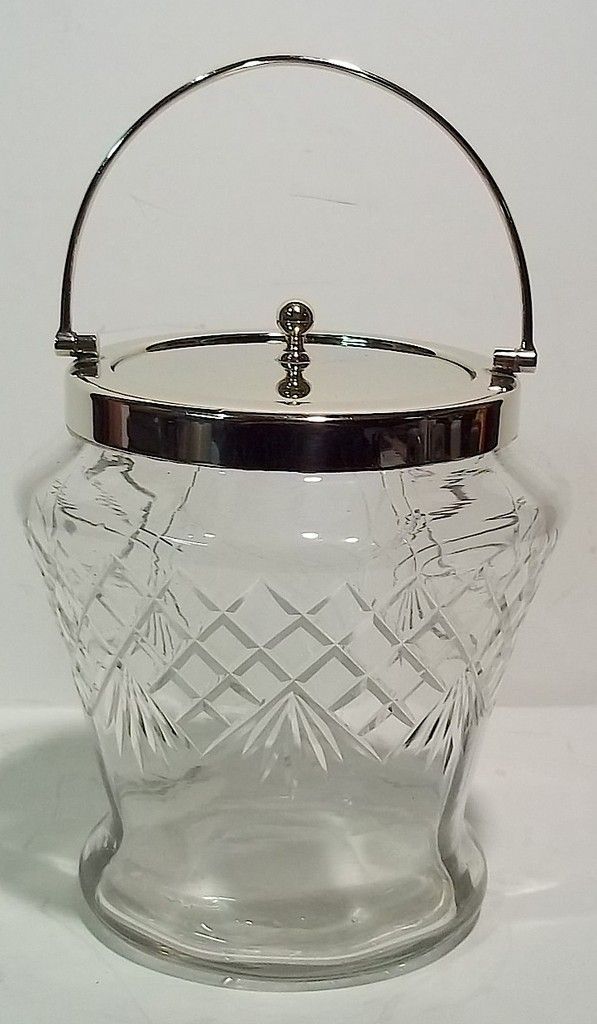 Vintage Crosshatched Ice Bucket w/hinged Handle