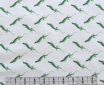 YARD GREEN SALAMANDER ON WHITE COTTON FABRIC 54 WIDE LIZARD GECKO