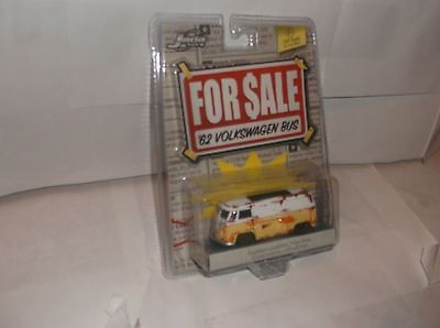 JADA TOYS FOR SALE 1962 VOLKSWAGEN BUS WEATHERED VARIATION SHIPS