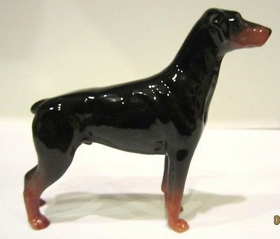 VINTAGE BESWICK DOBERMAN PINSCHER PORCELAIN FIGURINE STAMPED