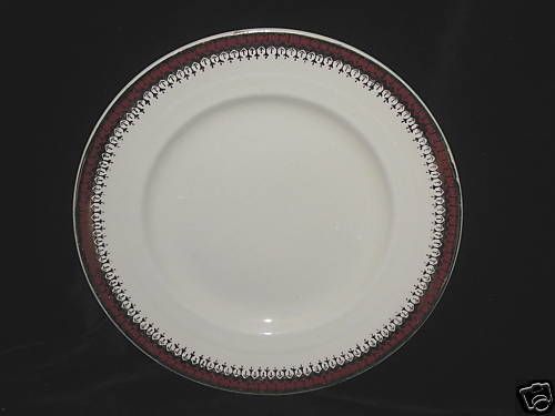 GRINDLEY CREAM PETAL   REGINA MAROON  2 SALAD PLATES cz