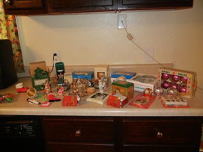 LOT 60 PLUS VTG CHRISTMAS TREE ORNAMENTS ANGEL CUPID STAR RUSS BERRIE