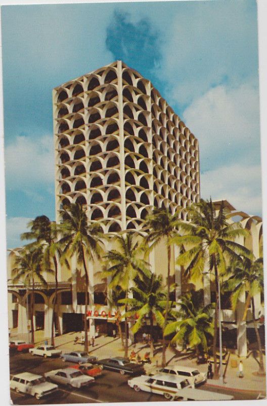 Woolworth, Bank of Hawaii, Walkiki Beach, Hawaii