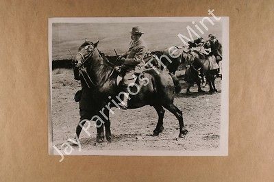 RP319 Photo KING GEORGE V On Horse at Boston Abey, Yorkshire