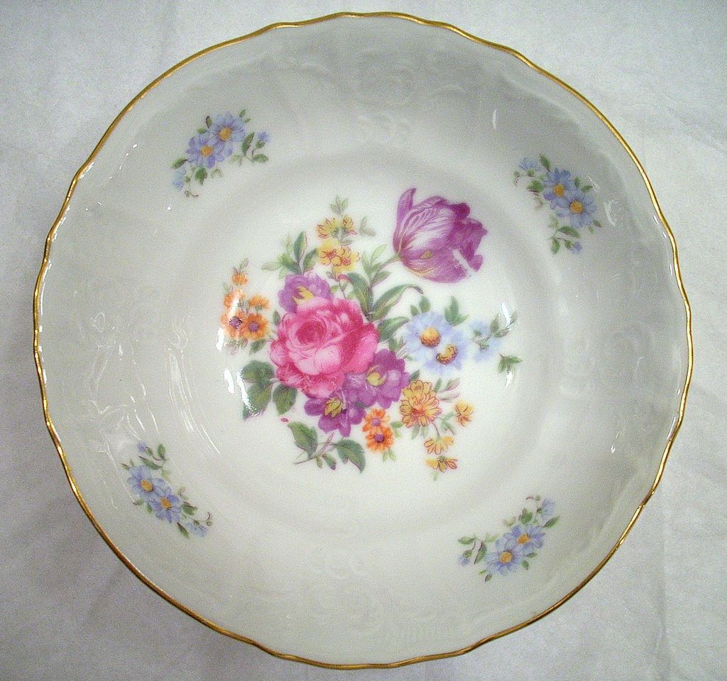 RGK CZECHOSLOVAKIA BERNADOTTE PORCELAIN FLORAL FRUIT BOWL