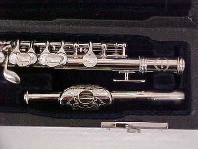 PICCOLO NEW SILVER CONCERT BAND PICCOLOS BAN KRUPTCY