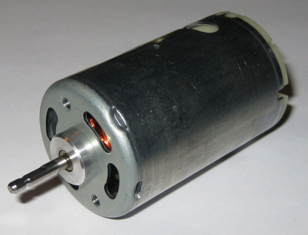 Slot Car Motor   Mabuchi FM 13 Motor   1.5 VDC   Hobby Mini Motor