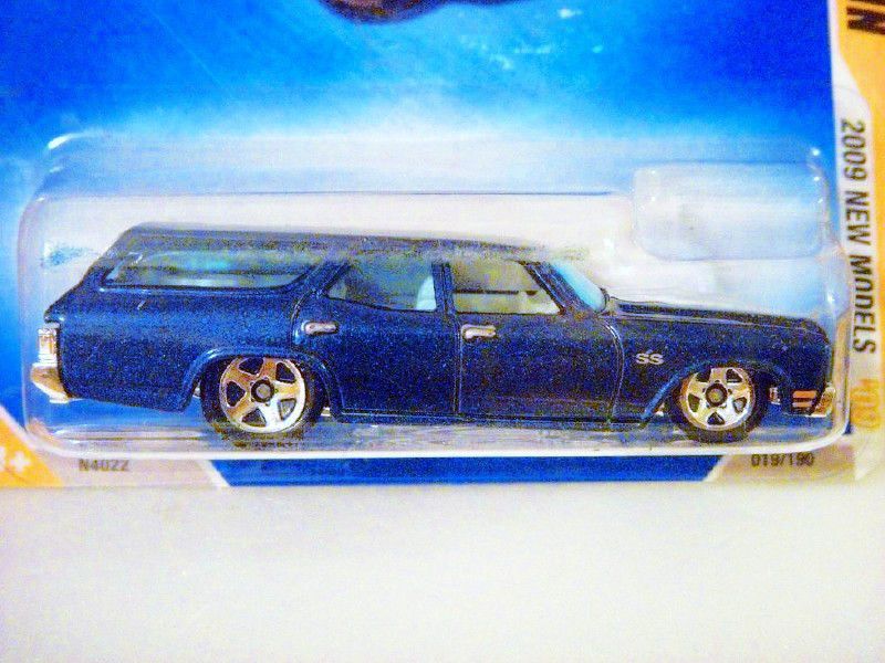 2009 Hot Wheels 1970 Chevelle SS Wagon 1 64