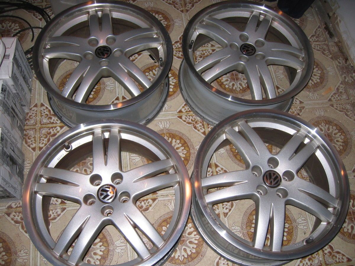 VW Volkswagen Siata Factory Rims 17 MK4 Jetta Only 42K Miles