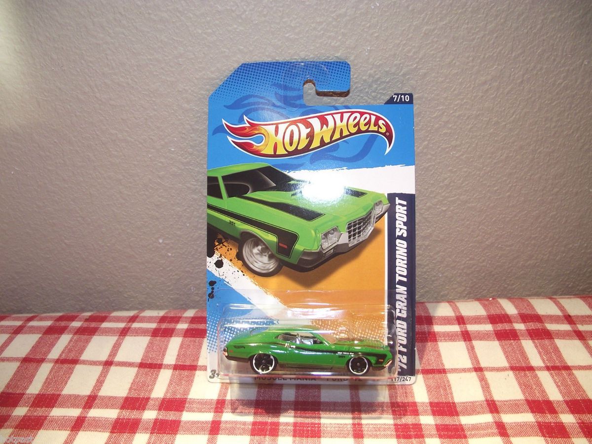 2011 Hot Wheels 72 Ford Gran Torino Sport Muscle Mania Ford 12 Brand