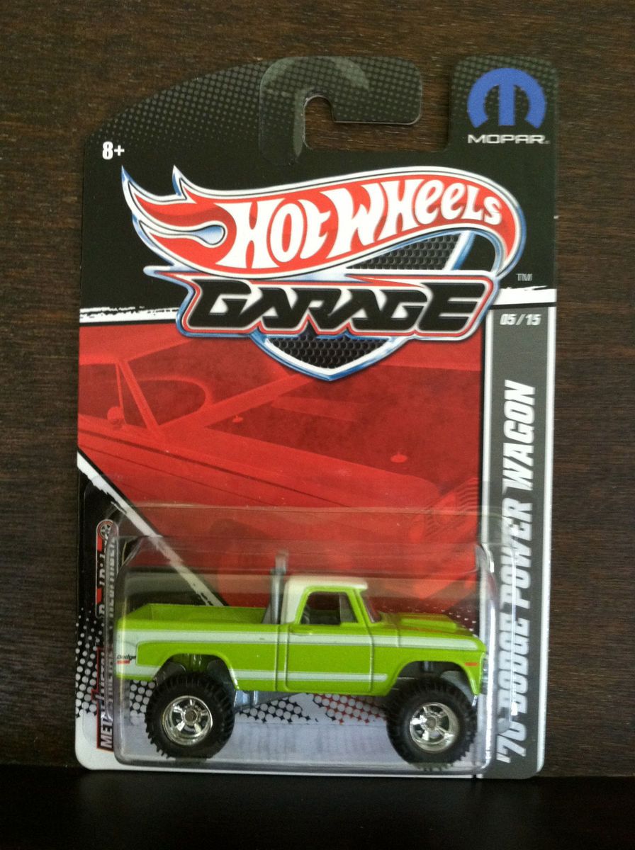 Hot Wheels Garage 70 Dodge Power Wagon