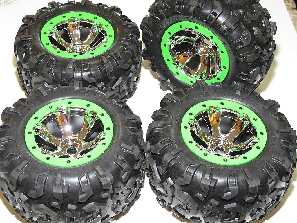 Traxxas 1 10 Summit New Kawasaki Tires with Wheels