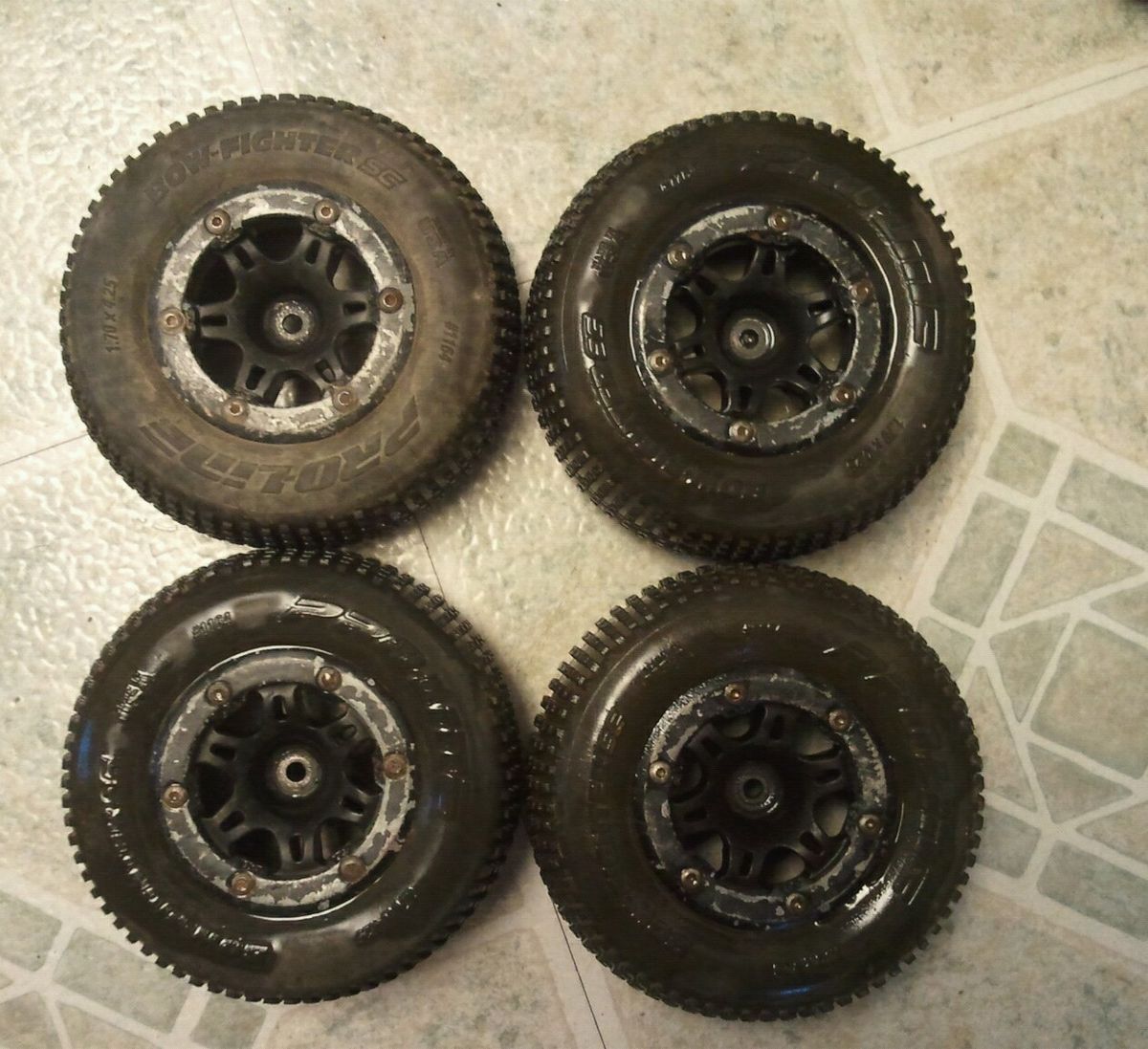 Traxxas Slash Beadlock Wheels and Tires