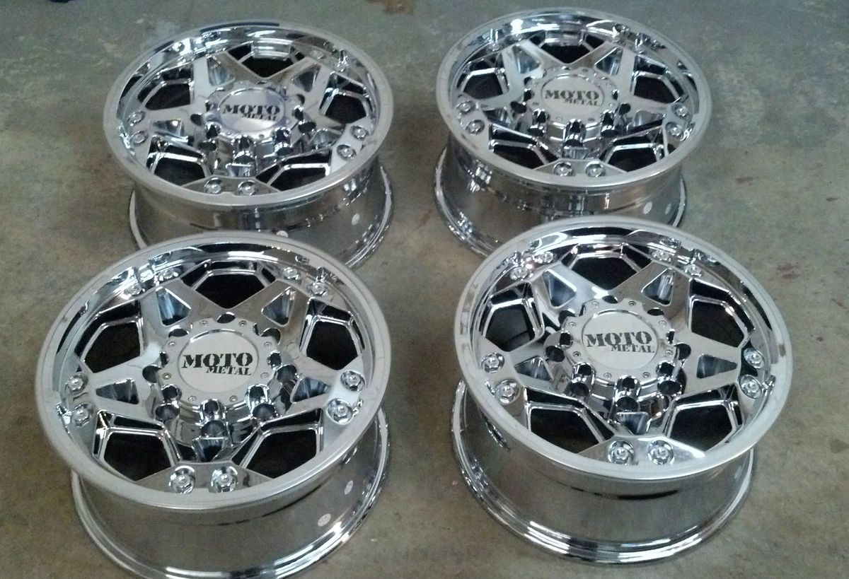 Metal 960 Chrome 8 Lug Truck Ford F250 F350 8x170 4 Wheels Set