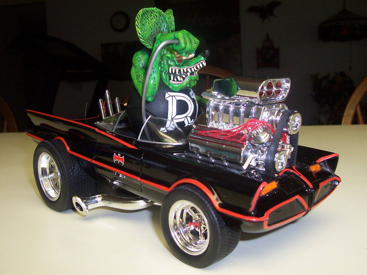 18 Custom 1966 Batmobile Hot Rod Rat Rod Rat Fink